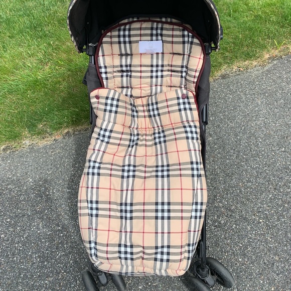 burberry maclaren stroller